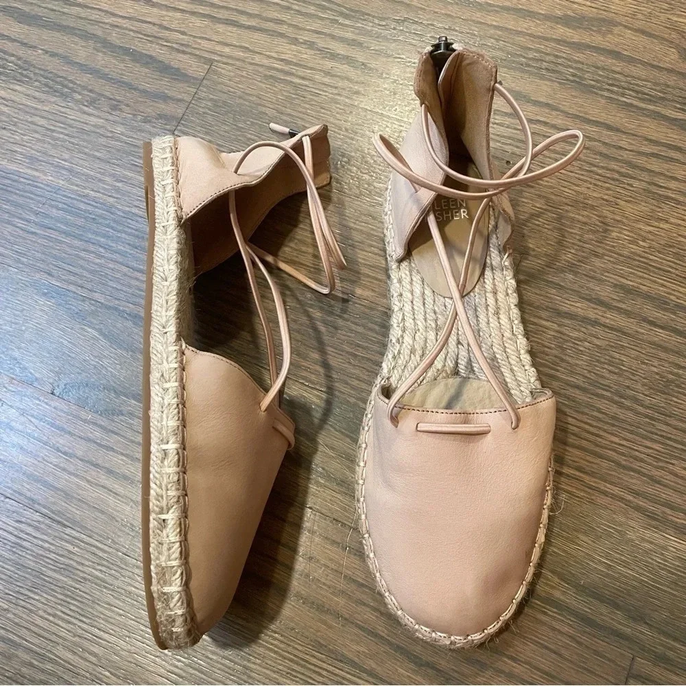 Eileen Fisher Lace-Up Espadrille Sandal in Toffee Cream Women’s 7
